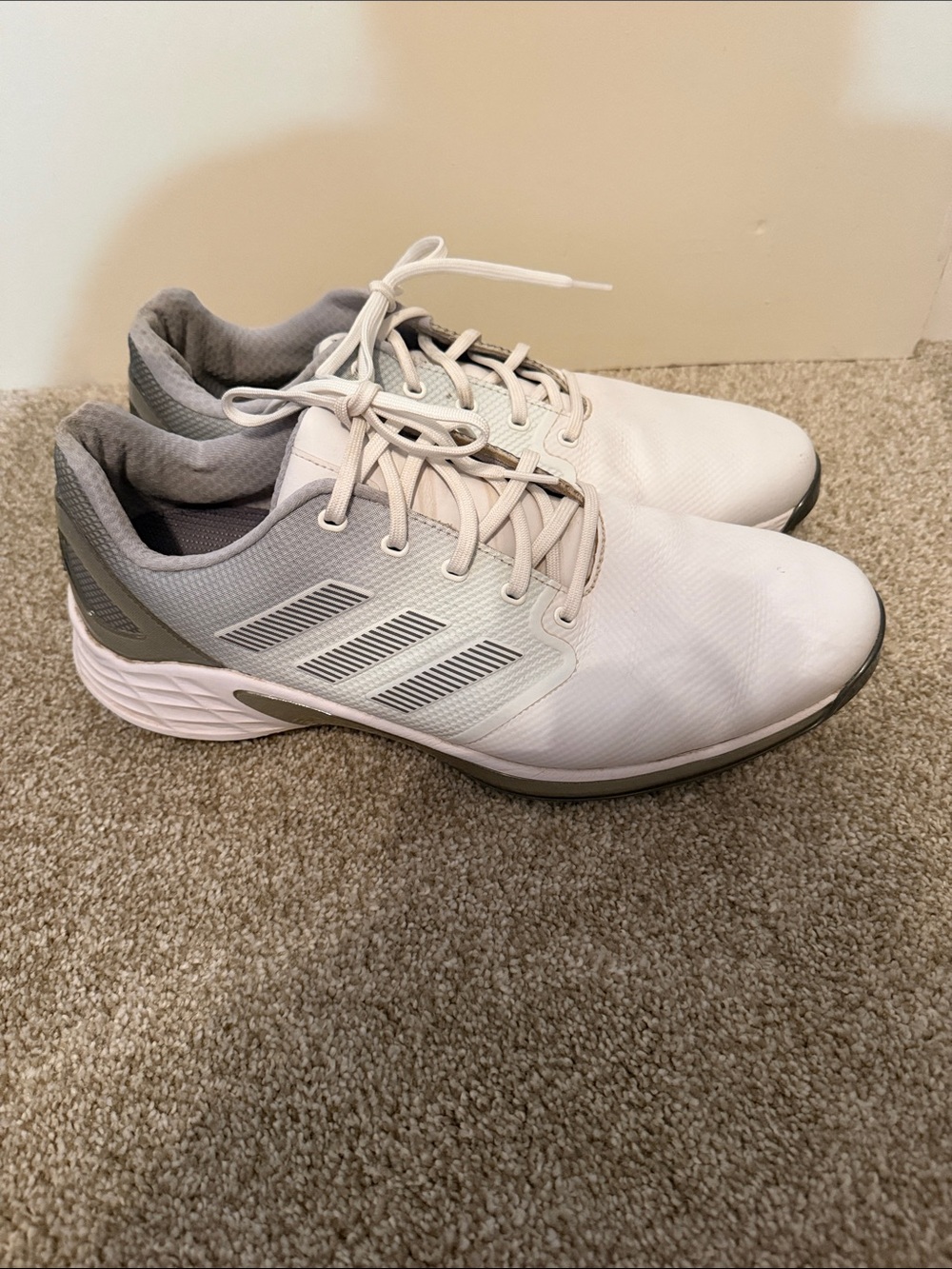adidas Men's 13 White and Gray golf Shoes